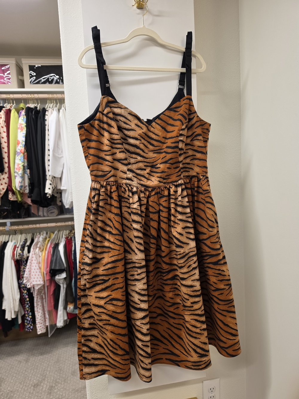 Hell Bunny Tora Tiger Print 50s Dress